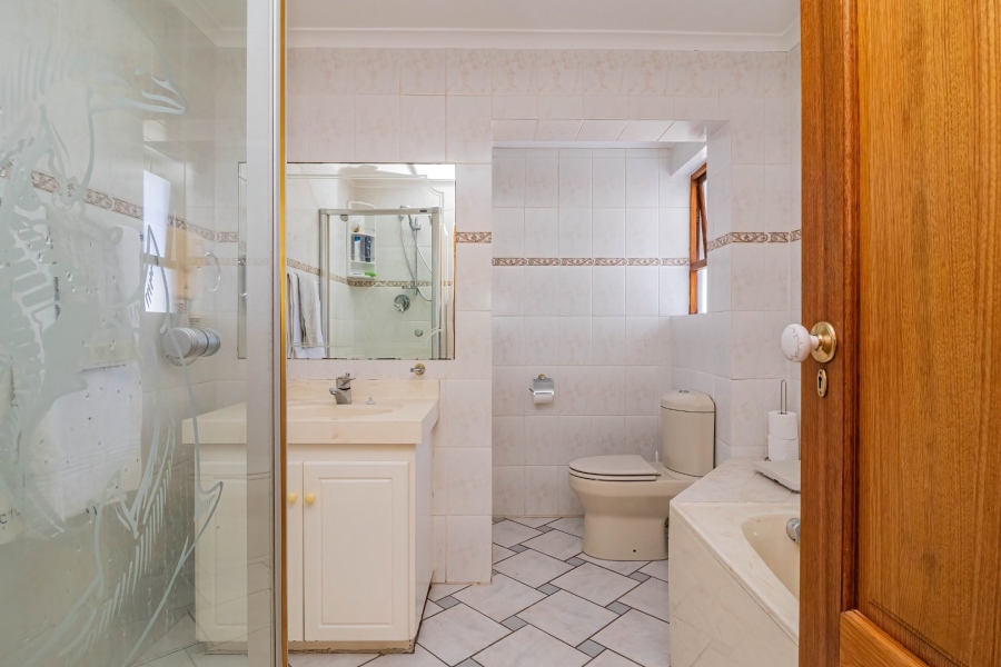 3 Bedroom Property for Sale in Onrus Western Cape